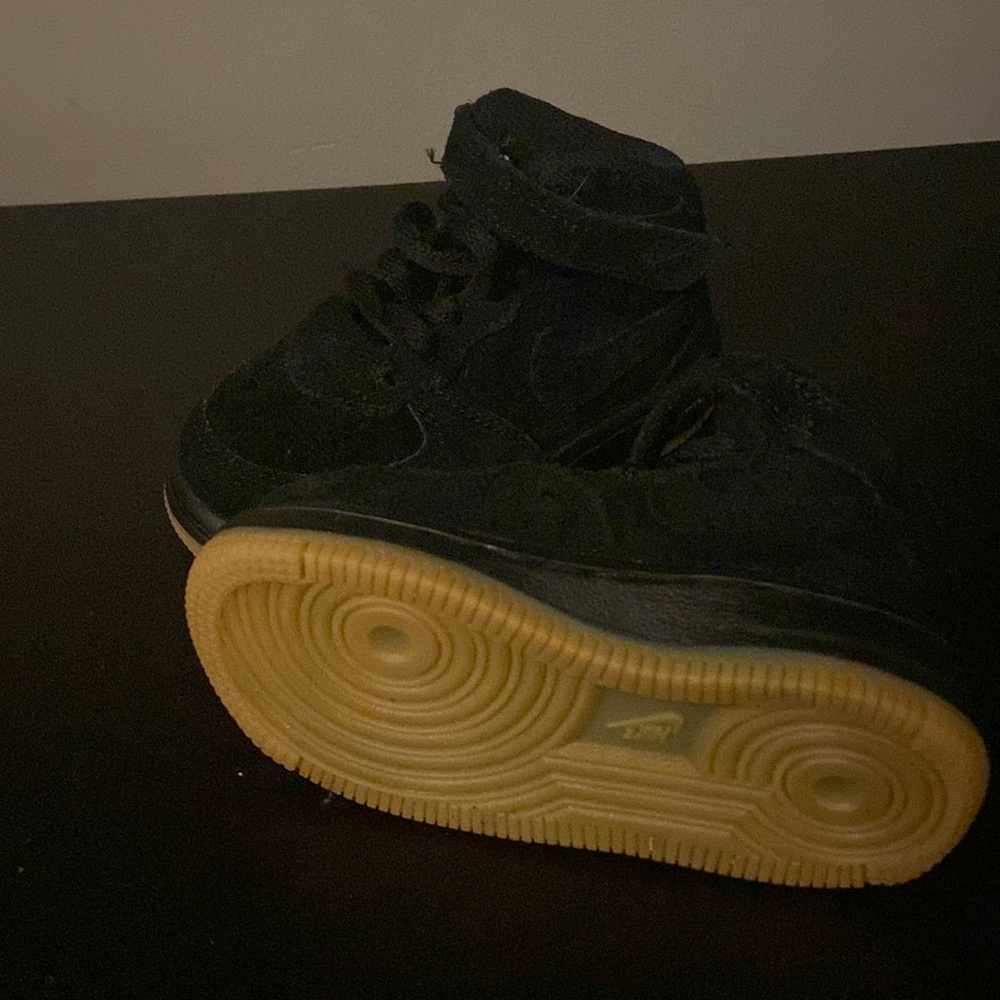 Nike Uptown’s